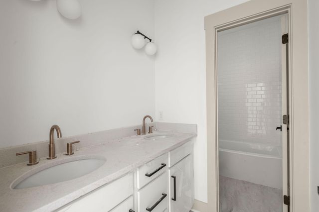 1304 Mccrae Drive, Moncks Corner, SC 29461