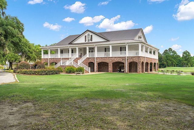 1304 Mccrae Drive, Moncks Corner, SC 29461