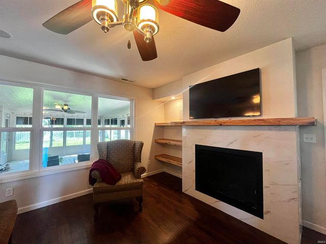 12687 Shearwater Run, Fort Wayne, IN 46845