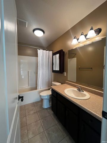12687 Shearwater Run, Fort Wayne, IN 46845