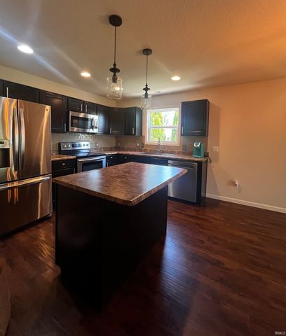 12687 Shearwater Run, Fort Wayne, IN 46845