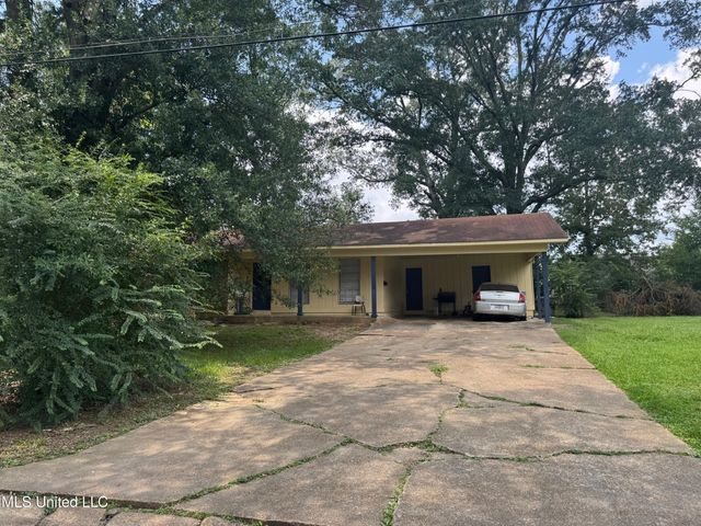 1954 Longwood Drive, Jackson, MS 39212