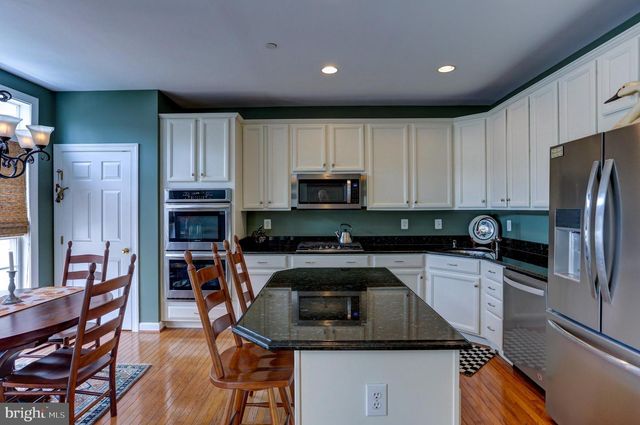 13 DOYLE ST, Doylestown, PA 18901