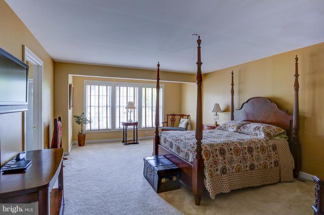 13 DOYLE ST, Doylestown, PA 18901