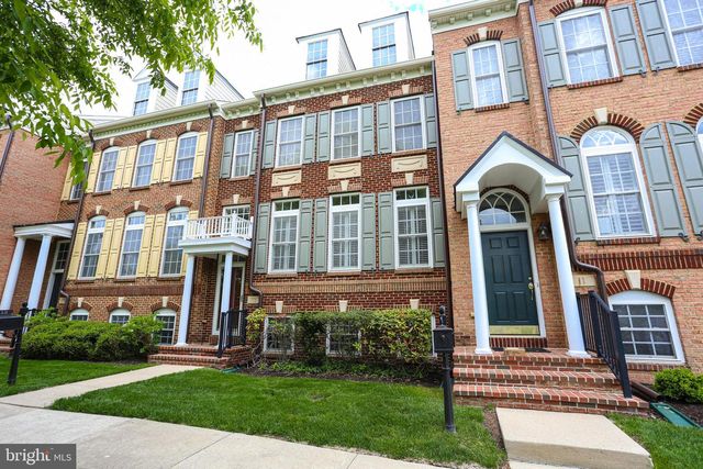 13 DOYLE ST, Doylestown, PA 18901