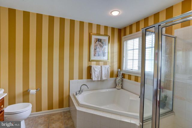 13 DOYLE ST, Doylestown, PA 18901