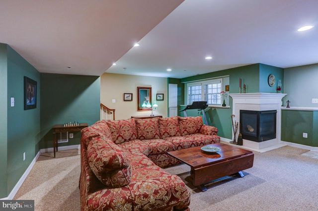 13 DOYLE ST, Doylestown, PA 18901