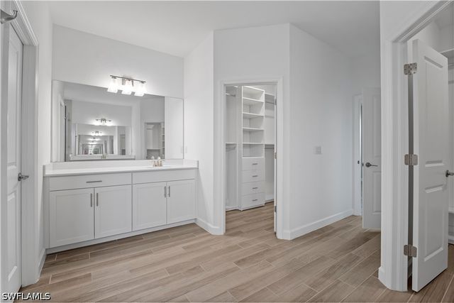 1779 Hagen CT, Naples, FL 34120