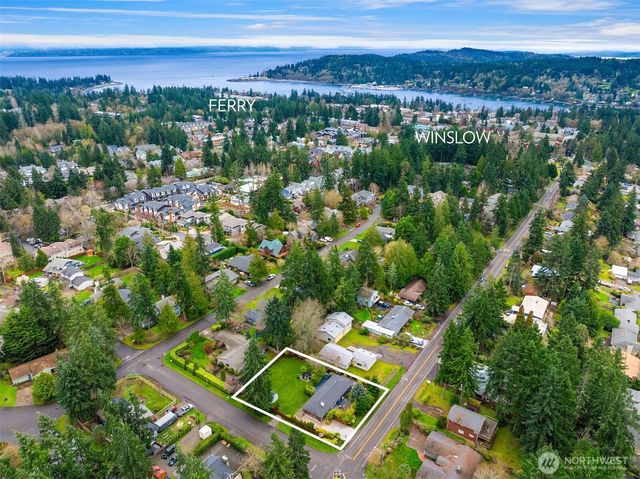 1090 Grow Avenue NW, Bainbridge Island, WA 98110