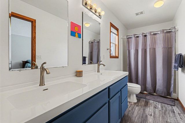 8426 Waxwing Drive, Freeland, MI 48623