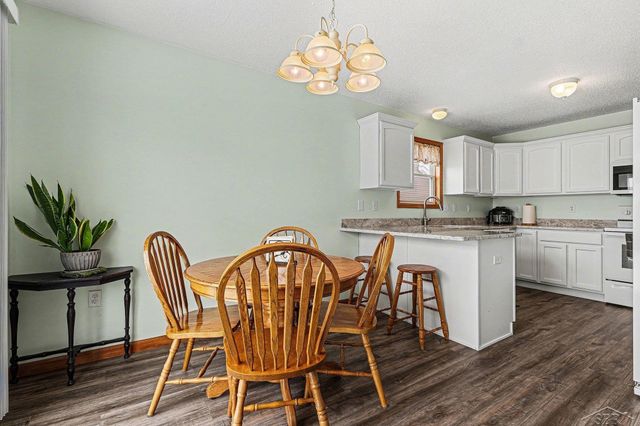 8426 Waxwing Drive, Freeland, MI 48623