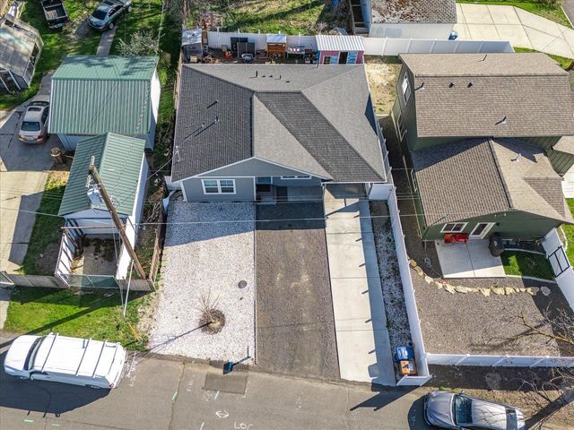 525 W Cora Ave, Spokane, WA 99205