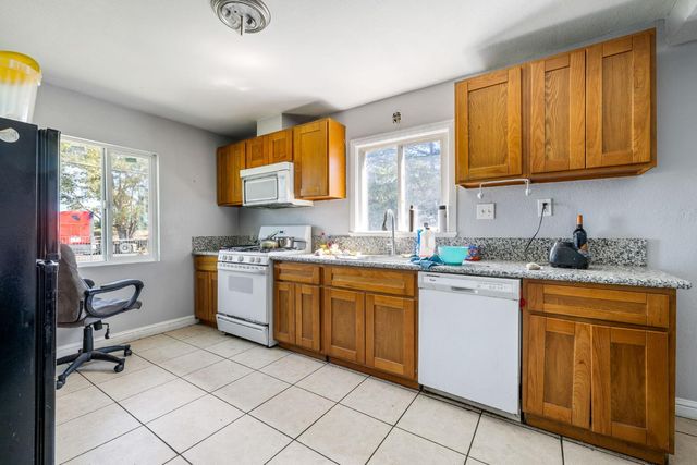2380 Hurley Way, Sacramento, CA 95825