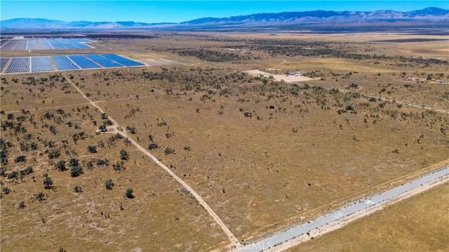 152 Stw, Fairmont, CA 93536