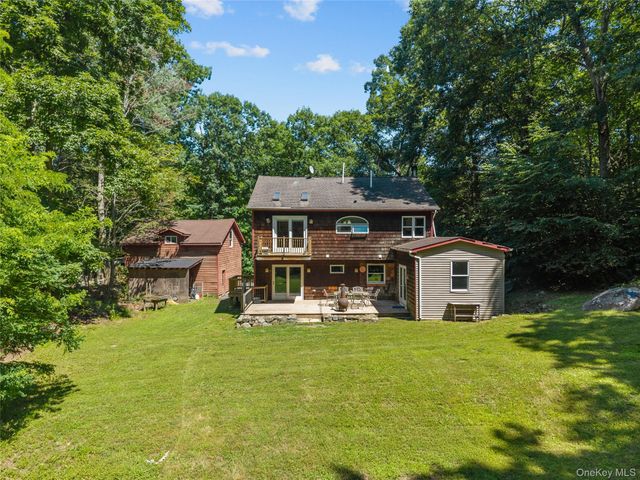 176 Tibet Drive, Carmel, NY 10512