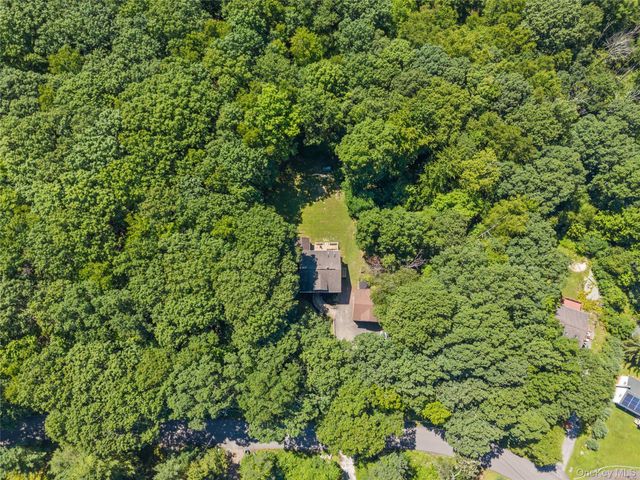 176 Tibet Drive, Carmel, NY 10512