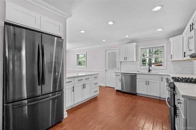 176 Tibet Drive, Carmel, NY 10512
