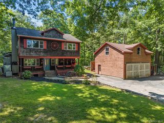 176 Tibet Drive, Carmel, NY 10512