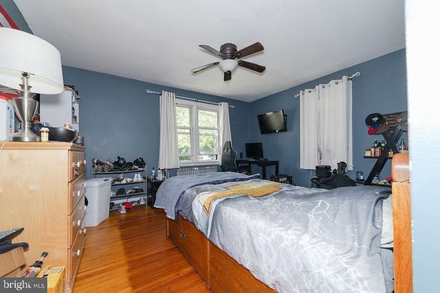 19 S 1ST RD, Hammonton, NJ 08037