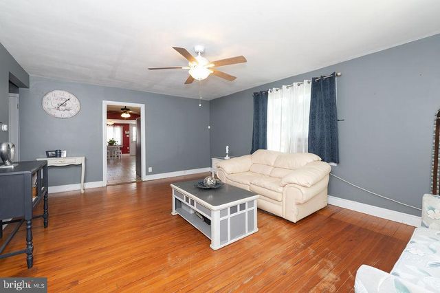 19 S 1ST RD, Hammonton, NJ 08037