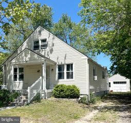 19 S 1ST RD, Hammonton, NJ 08037