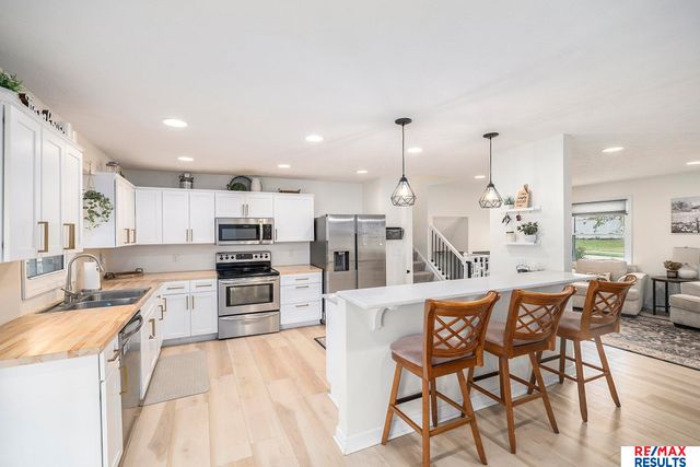 4508 N 116 Avenue, Omaha, NE 68164