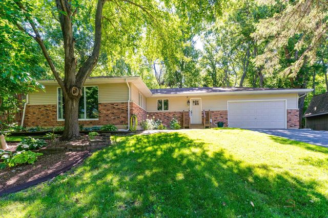 816 Black Partridge Road, Mchenry, IL 60051