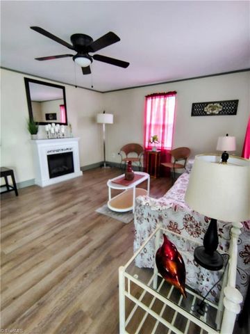 333 Legion Club Road, Lexington, NC 27295
