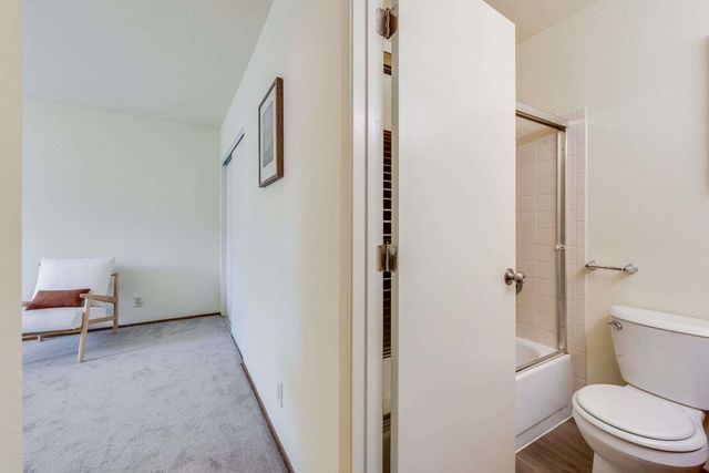 3648 Grand Ave 5, Oakland, CA 94610