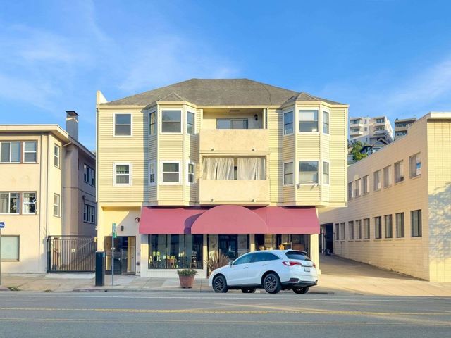 3648 Grand Ave 5, Oakland, CA 94610