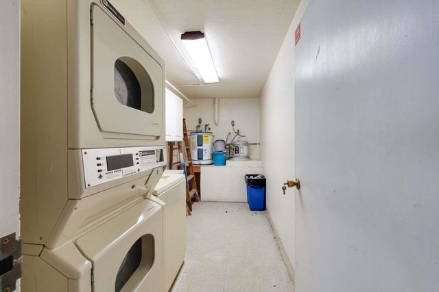 3648 Grand Ave 5, Oakland, CA 94610