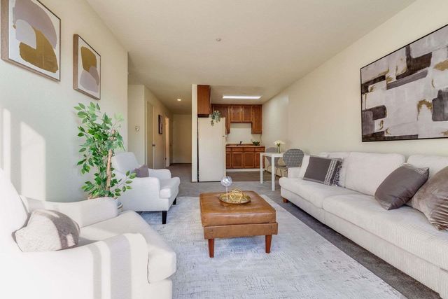 3648 Grand Ave 5, Oakland, CA 94610