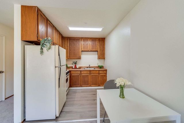 3648 Grand Ave 5, Oakland, CA 94610