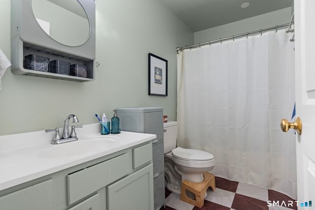 86 Perry Street 277, Putnam, CT 06260