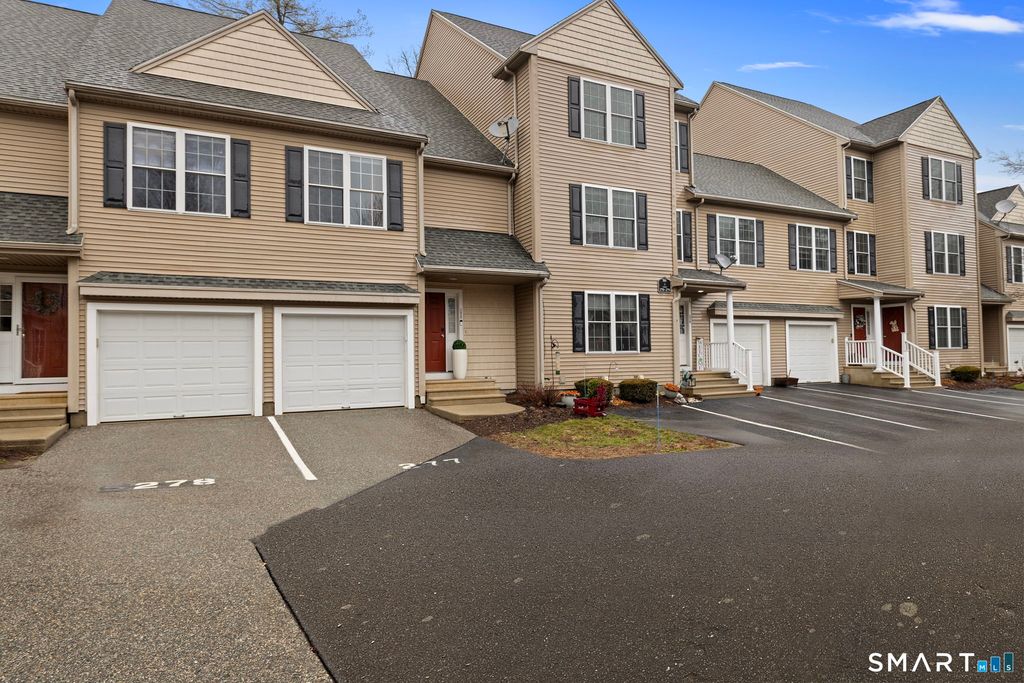 86 Perry Street 277, Putnam, CT 06260