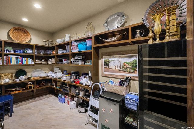 1185 GRUENE RD, New Braunfels, TX 78130