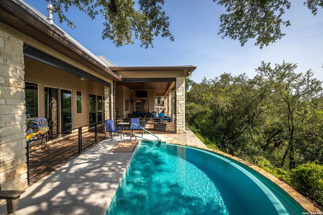 1185 GRUENE RD, New Braunfels, TX 78130