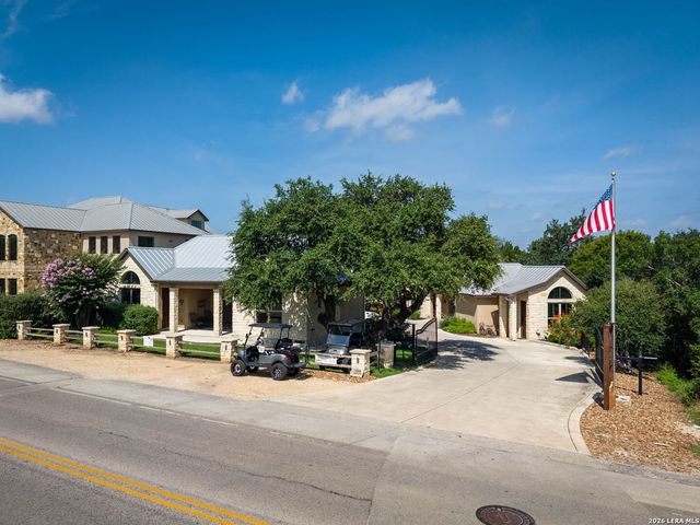 1185 GRUENE RD, New Braunfels, TX 78130