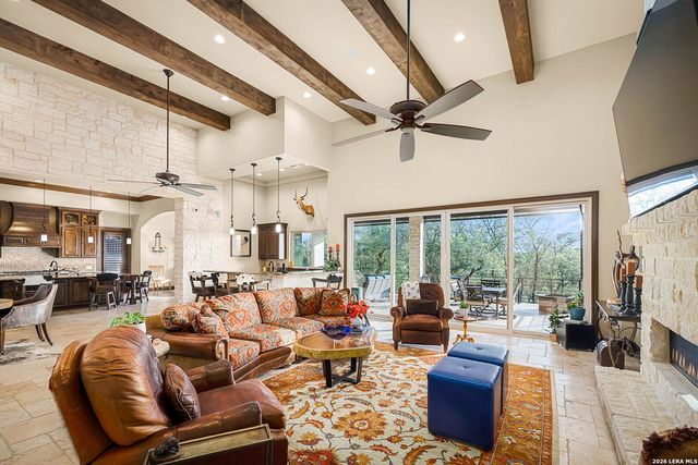 1185 GRUENE RD, New Braunfels, TX 78130