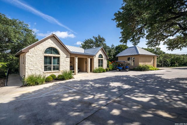 1185 GRUENE RD, New Braunfels, TX 78130