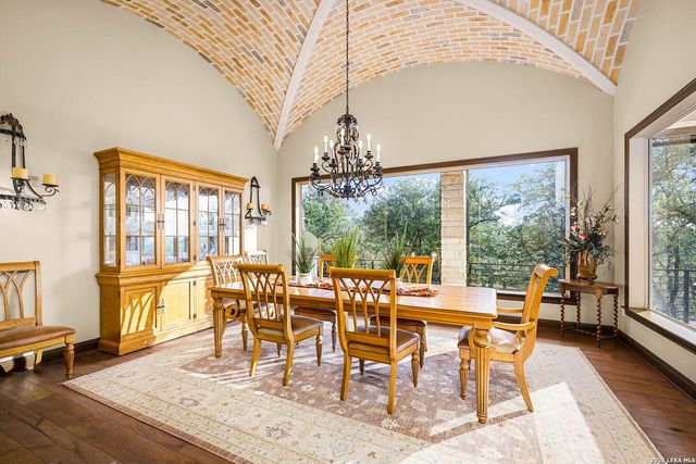 1185 GRUENE RD, New Braunfels, TX 78130