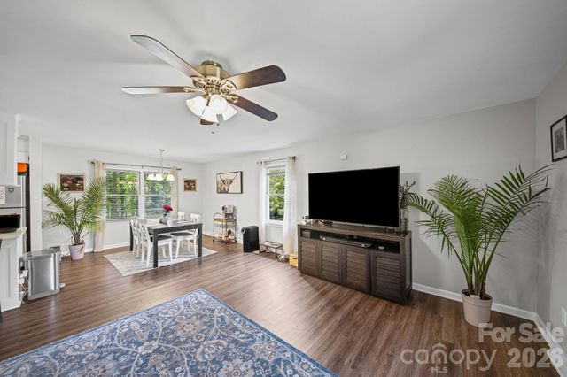 3600 Wonderland Drive, Matthews, NC 28104