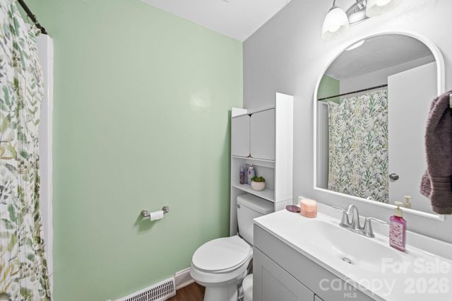 3600 Wonderland Drive, Matthews, NC 28104