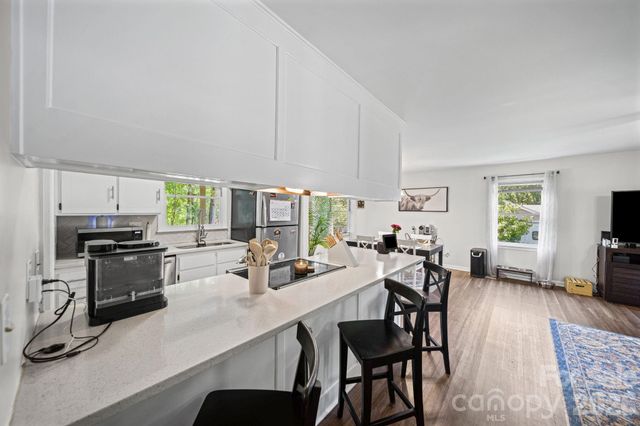 3600 Wonderland Drive, Matthews, NC 28104