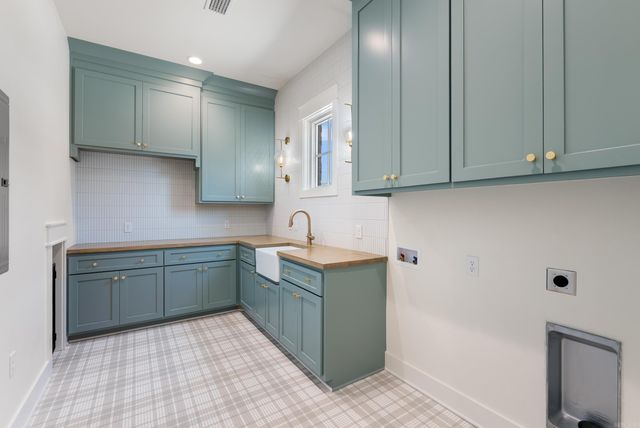 1615 Nantucket Drive, Conway, AR 72034