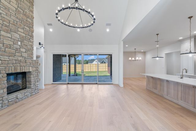 1615 Nantucket Drive, Conway, AR 72034