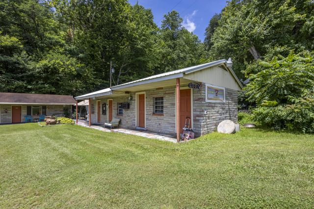 19853 U.S. 64, Murphy, NC 28906