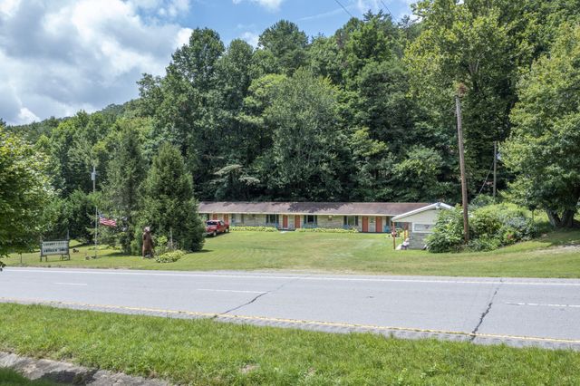 19853 U.S. 64, Murphy, NC 28906