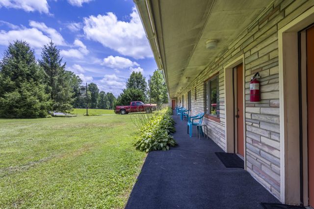 19853 U.S. 64, Murphy, NC 28906
