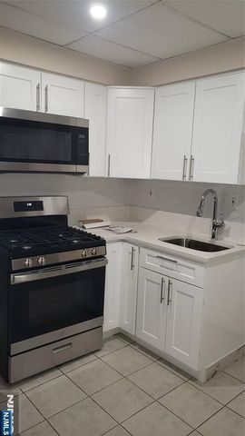 640 Fairview Avenue 9, Fairview, NJ 07022